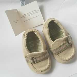 NEW Janie & Jack Suede Loafer Crib Shoes (2)
